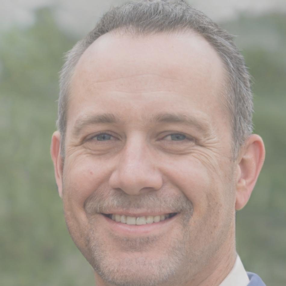 Porträt von Finanzberater Konstantin Brenner